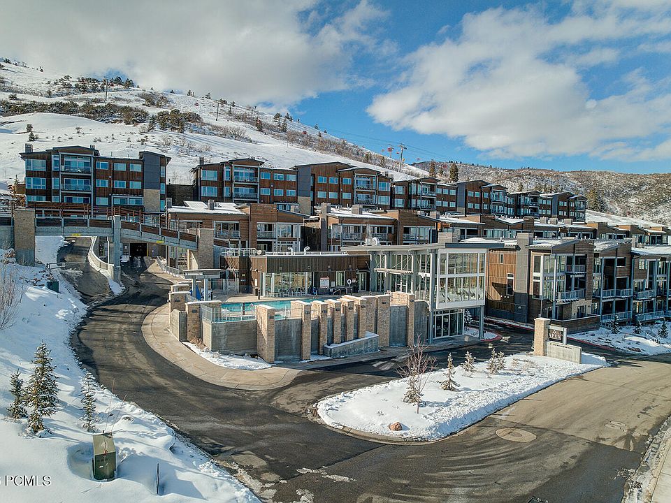 1st image of 2752 W High Mountain Rd #205
