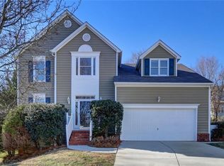 24 Brackenwood Ct, Greensboro, NC 27407