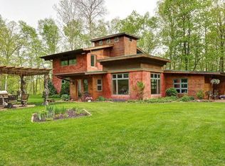 9536 380th St, North Branch, MN 55056