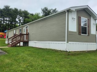 203 Cardinal Dr, Jeannette, PA 15644
