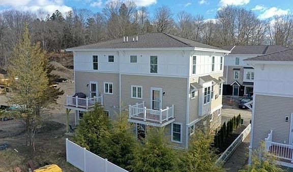2nd image of 11 Hines Way #0