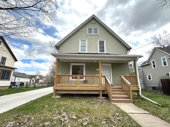 417 W Commercial St, Appleton, WI 54911