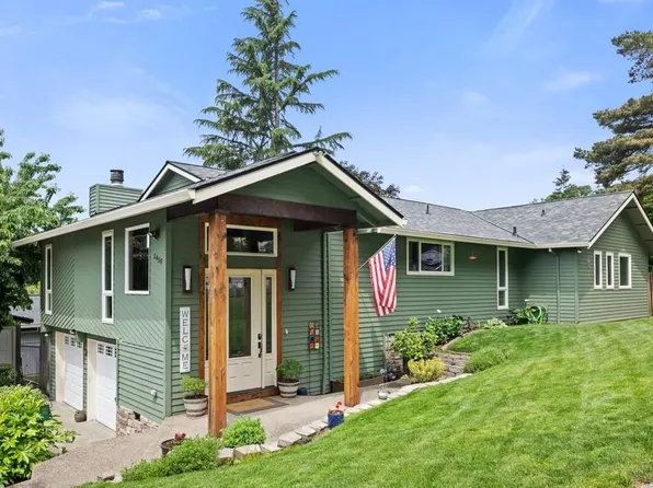 1450 Killarney Dr, West Linn, OR 97068