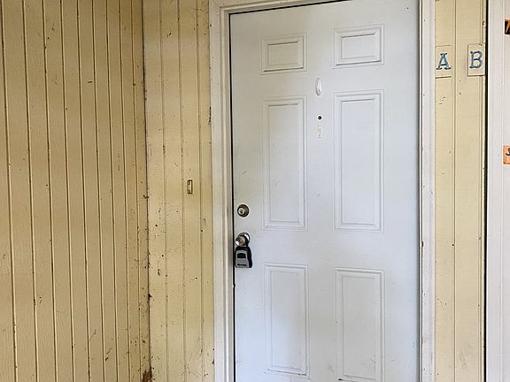 2nd image of 8034 3rd Ave SE #A