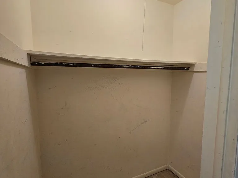 2845 Broadway Street — Photo 82