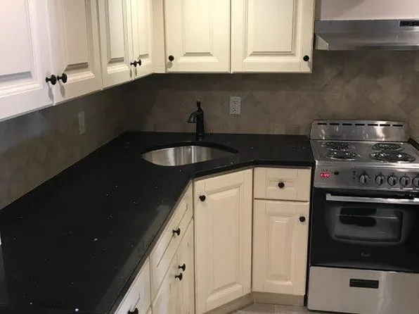 (undisclosed Address), Jamaica, NY 11435