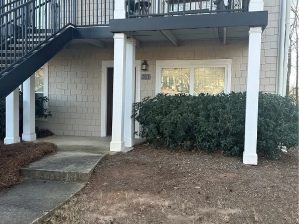1035 Barnett Shoals Road #313, Athens, GA 30605