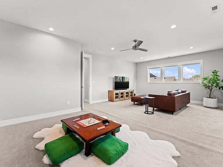 2635 N Yount Way — Photo 41
