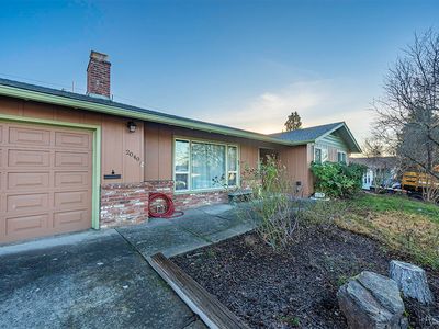 2040 Hybiscus St, Medford, OR, 97504