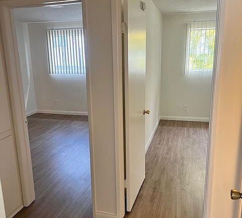 2nd image of 12731 Caswell Ave APT 6