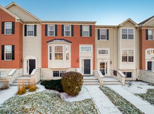 220 Comstock Dr #193, Elgin, IL 60124