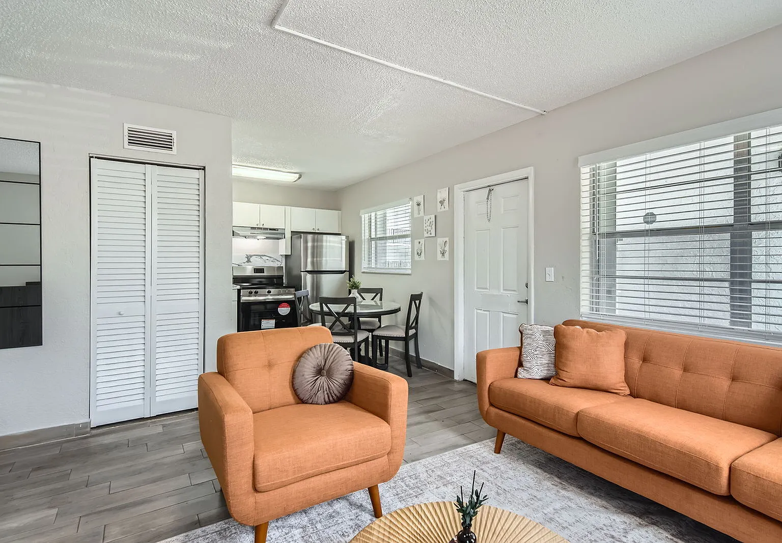 San Marco Apartments — Photo 4