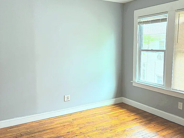 148-150 Stafford St #2 — Photo 11