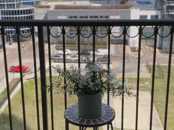 1250 S Indiana Ave APT 1001, Chicago, IL 60605