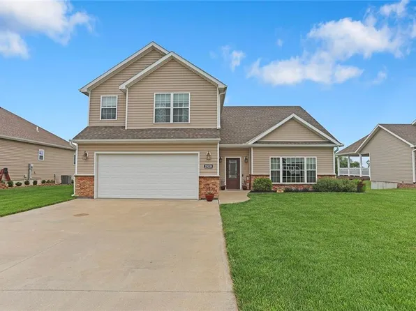 19159 Tomahawk Ln, Saint Joseph, MO 64505