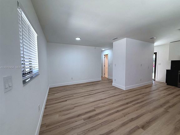 3rd image of 226 Hispanola Rd #226