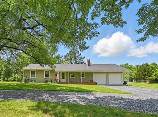 99 Oak Hill Rd, Cumberland, VA 23040