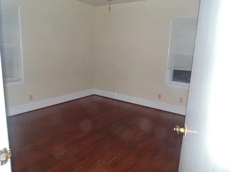 161 Shasta Ln — Photo 10