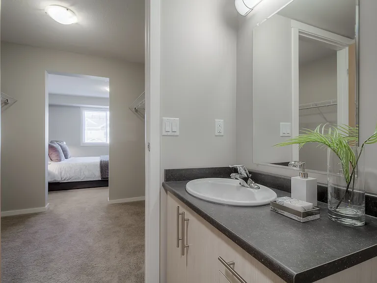 216 Skyview Ranch Rd NE — Photo 17