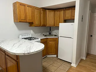 Rented by Five Town Global Realty