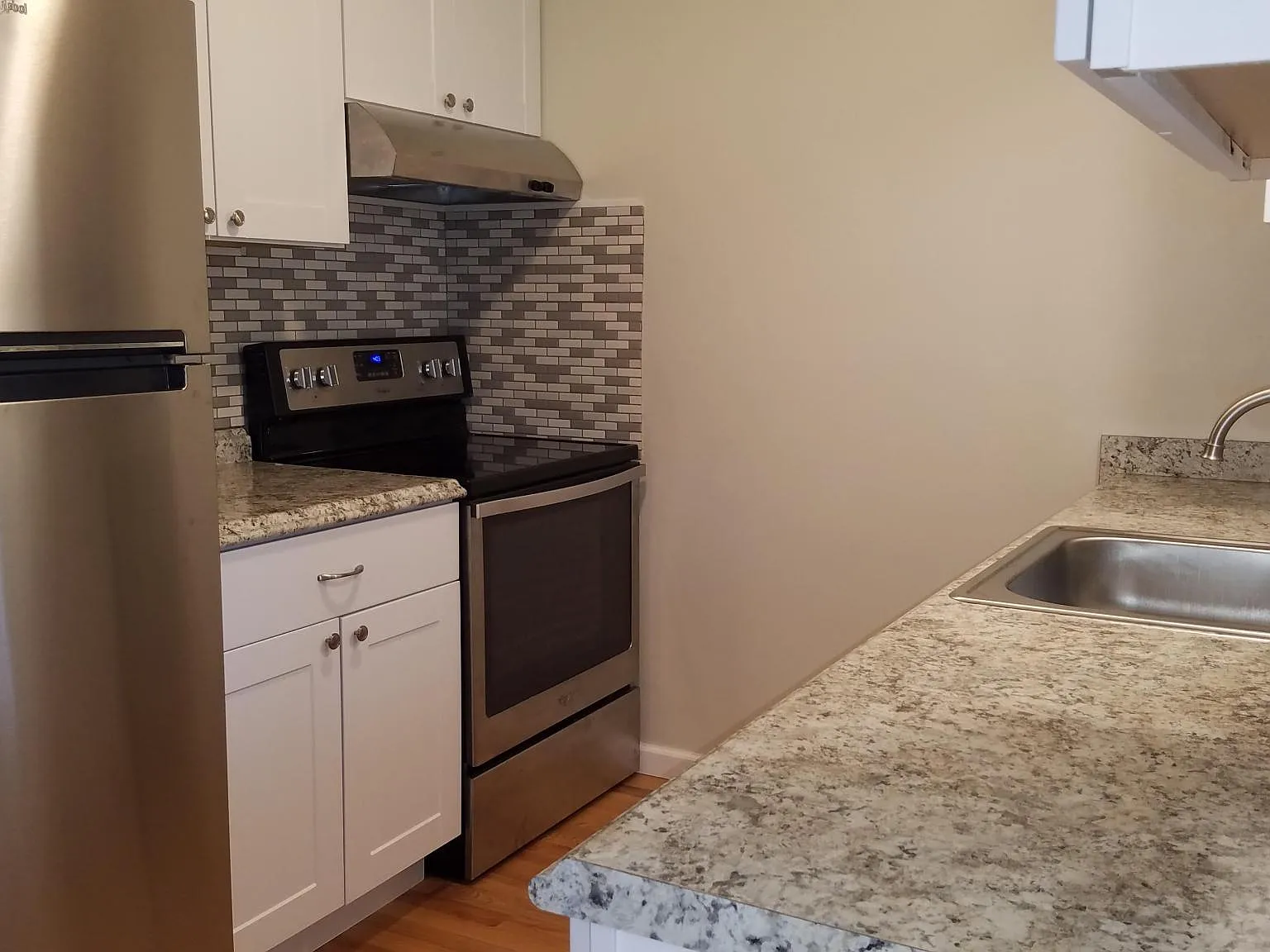 1 bed, 754 sqft, $1,400 — Photo 2