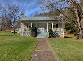 2450 Mount Pleasant Rd, Shawsville, VA 24162
