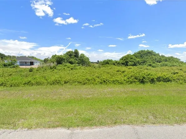 3050 Adcock Dr, Labelle, FL 33935