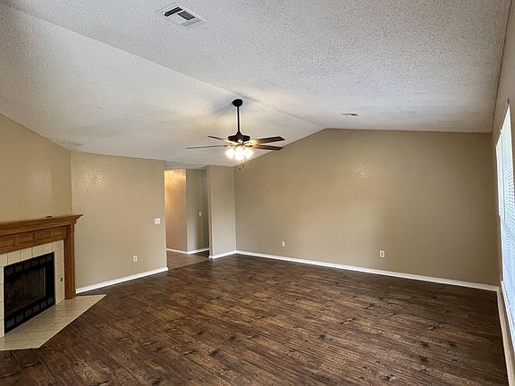 2nd image of 4406 W Beaver Ln