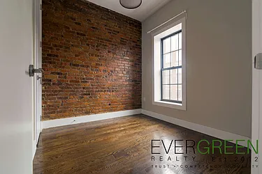 Rented by Pinn Realty