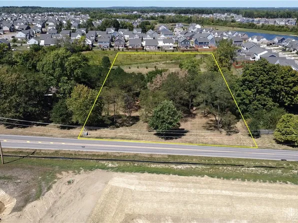 2114 E Lytle Five Points Rd, Dayton, OH 45458