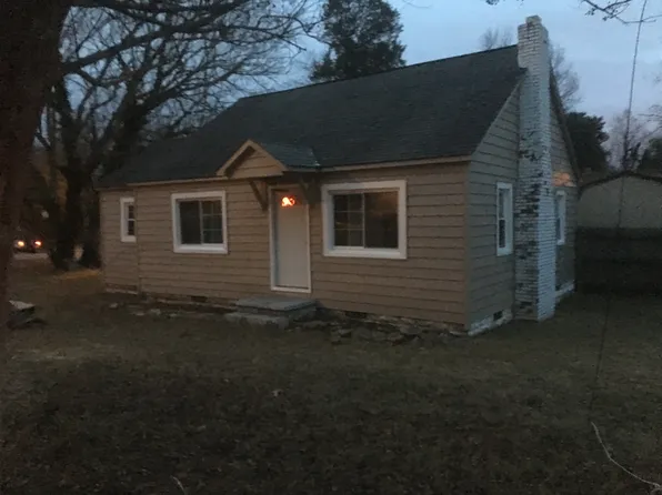 2406 Cedar Ln, Knoxville, TN 37918