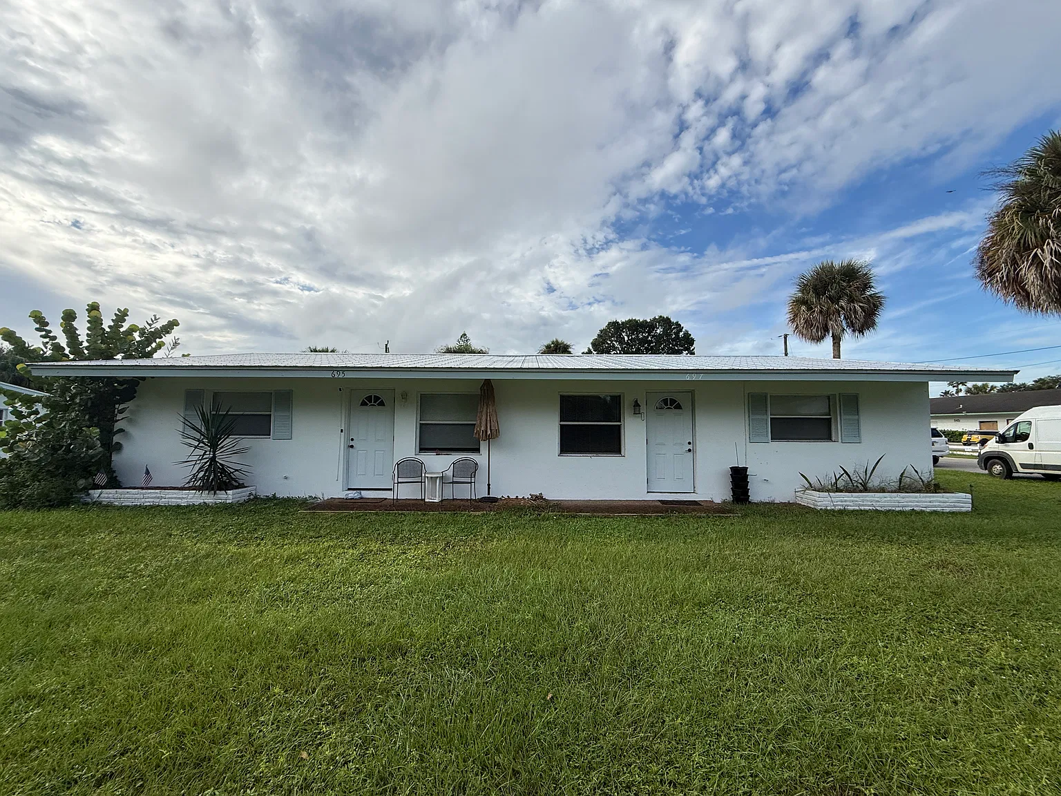 2 bed, 850 sqft, $1,550 — Photo 1