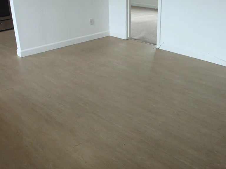 5848 Greenleaf Ave #12 — Photo 5