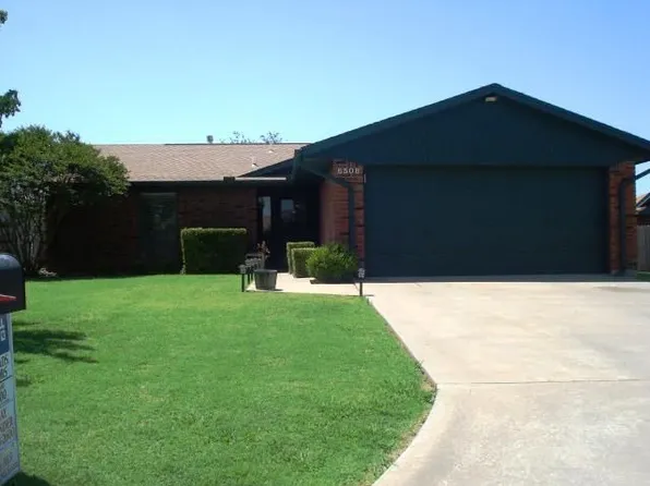 6508 SW Brookline Ave, Lawton, OK 73505