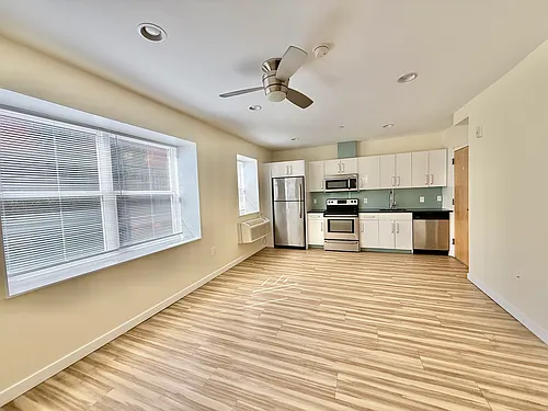 249 S 49th St #115 Photo 1