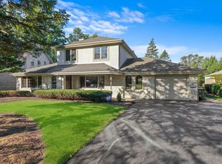 1746 Evergreen Ln, Park Ridge, IL 60068