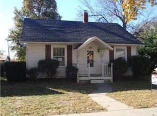 908 W 6th St, Ottawa, KS 66067