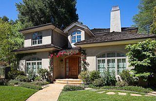 1st image of 400 Claire Pl