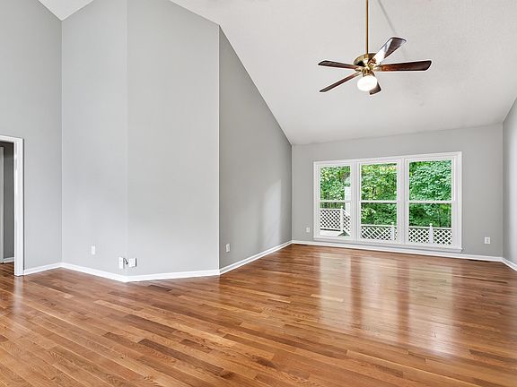 4th image of 303 Swiss Lake Dr