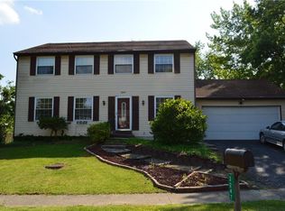 3247 Charlotte Mill Dr, Dayton, OH 45439