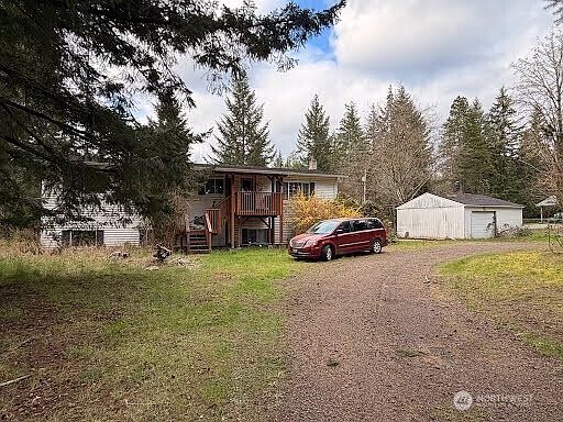 2nd image of 6105 Sunnyslope SW