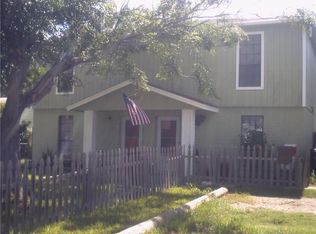 2017 Woodcrest Dr, Corpus Christi, TX 78418