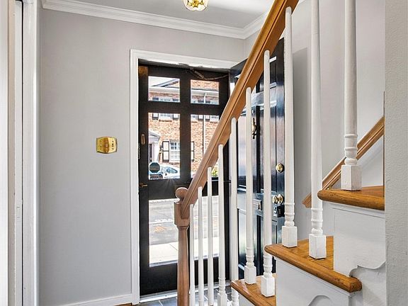 5th image of 501 N Hamilton St