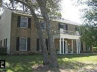 10550 Lakeview Dr, New Port Richey, FL 34654