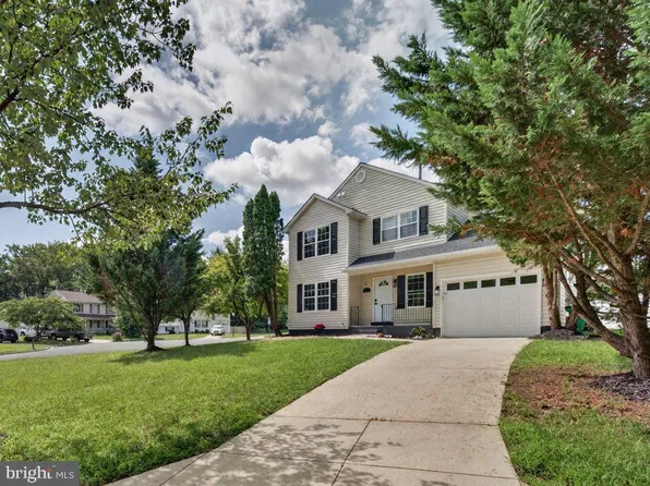 5300 Broadwater St, Temple Hills, MD 20748