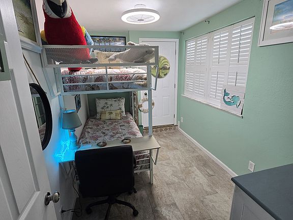 2nd image of 125 Sherwood Ave #3