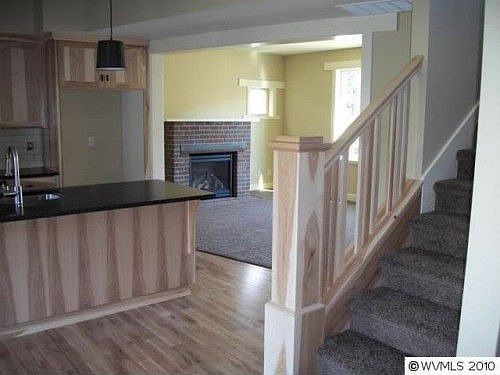 3rd image of 1787 Schoolhouse Ct