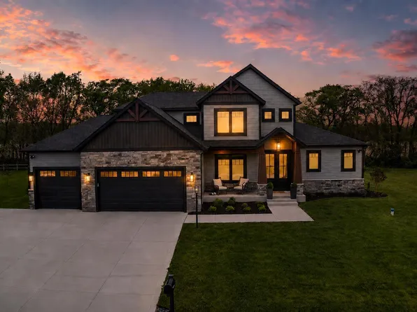15111 Gossamer Trl, Granger, IN 46530