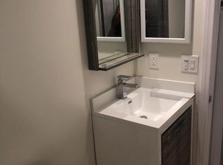 7757 1/2 Glassport Ave, Canoga Park, CA 91304