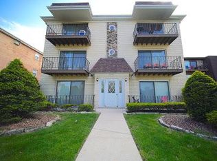 6159 Marshall Ave #201, Chicago Ridge, IL 60415